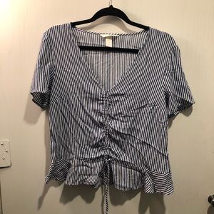 H&M short sleeve blouse